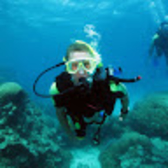 Meet your Posher, Andrew - Picture 1 of 1